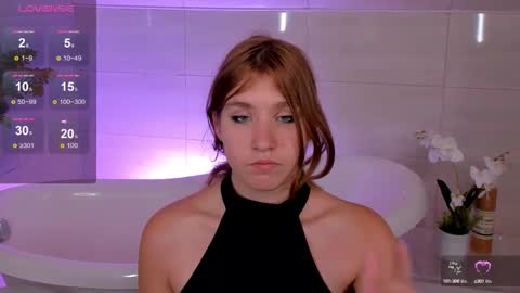 Snapshot of iris_rain chatting on September 19, 10:36 am Iris online show from September 19, 10:36 am