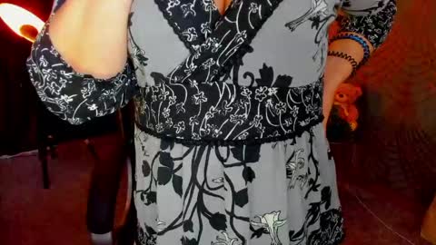 Iris online show from June 2, 5:41 am