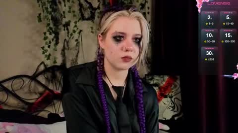 Snapshot of irissocute chatting on October 31, 10:30 am I am Cutie Iris3 online show from October 31, 10:30 am