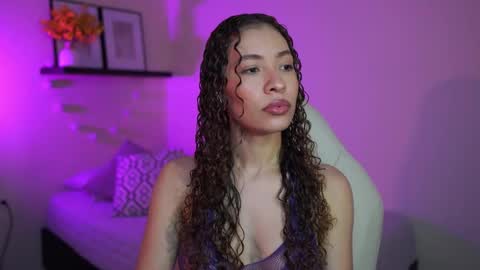 isa_____ online show from February 17, 1:38 am