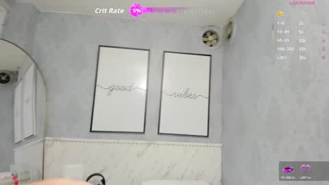    online show from March 3, 10:10 am