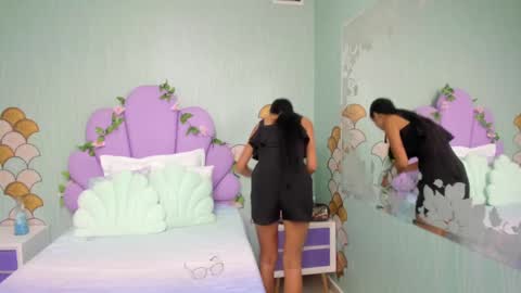    online show from December 29, 1:17 pm