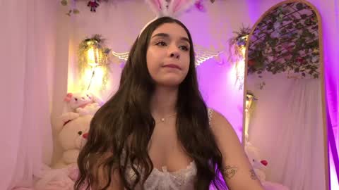 Isabella        online show from April 2, 11:35 pm