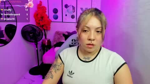Snapshot of isa_reel chatting on December 13, 6:00 am ISA online show from December 13, 6:00 am