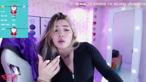 Snapshot of isa_reel chatting on December 13, 8:25 pm ISA online show from December 13, 8:25 pm