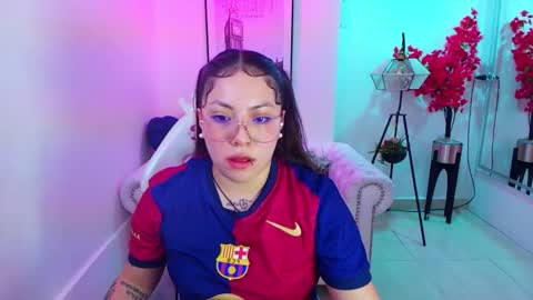 Snapshot of isa_reel chatting on September 14, 12:36 pm ISA online show from September 14, 12:36 pm