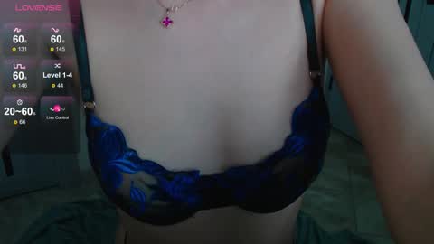 Bella online show from March 7, 4:36 pm