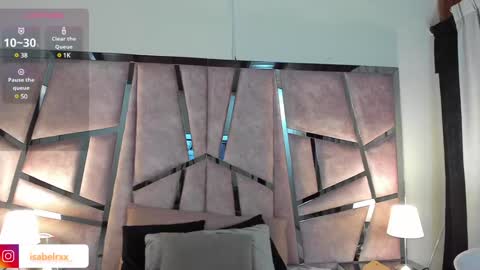 Isabel online show from January 6, 10:05 pm