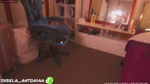    online show from December 18, 9:14 am