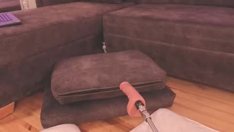 Isabela online show from January 7, 6:00 pm