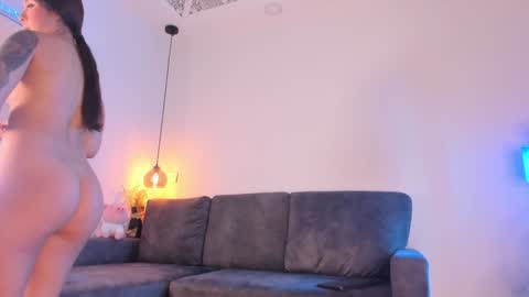 Isabela online show from January 20, 12:07 pm