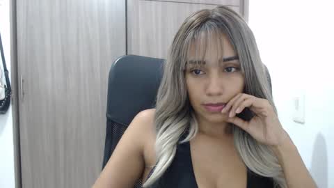Isabela online show from March 6, 3:45 pm