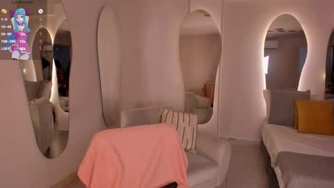 Snapshot of isabelbornner chatting on October 27, 6:57 pm Isabel Bornner online show from October 27, 6:57 pm