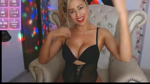 Isabel online show from March 7, 9:33 pm