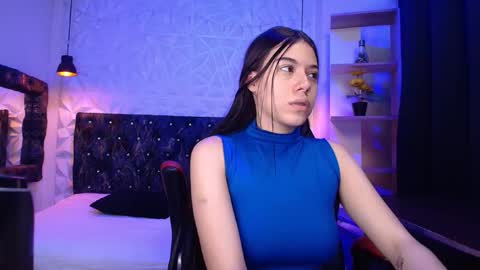 isabella dl online show from January 17, 11:59 am