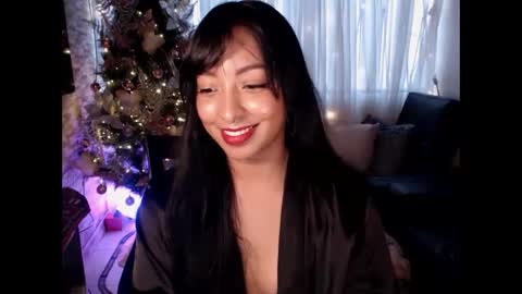 Snapshot of isabella_lambert chatting on December 14, 10:39 pm Isabella online show from December 14, 10:39 pm