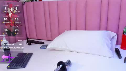 Isabella  online show from January 9, 3:33 am