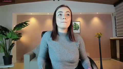 Isabella  Everyday From 0530 to 1430 Col Time online show from February 11, 11:53 am