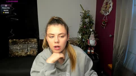 Snapshot of isabellabler chatting on January 13, 6:49 am isabellabler online show from January 13, 6:49 am