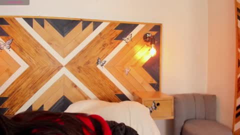 Isabella  online show from October 30, 3:57 pm