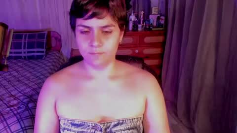 Isabella online show from July 24, 2:59 pm