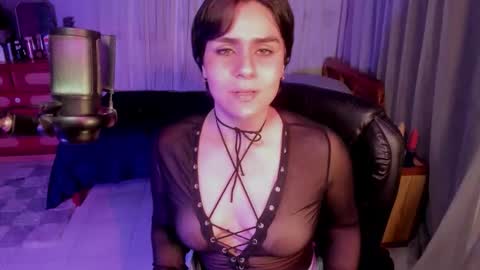Isabella online show from May 12, 4:21 am