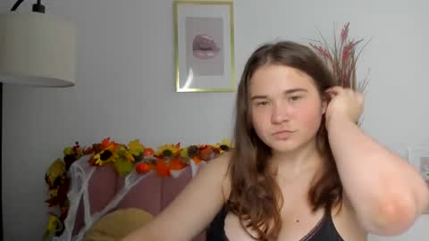 Snapshot of isabellcharm chatting on October 30, 4:52 pm Isabell online show from October 30, 4:52 pm