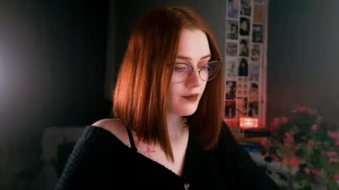 Madame Isabelle online show from February 17, 4:17 pm