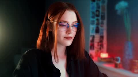 Madame Isabelle online show from February 3, 3:27 pm