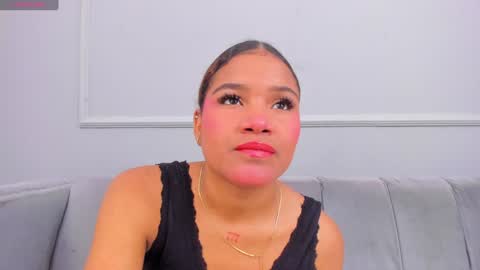 Isabellsmmith online show from December 27, 4:04 am