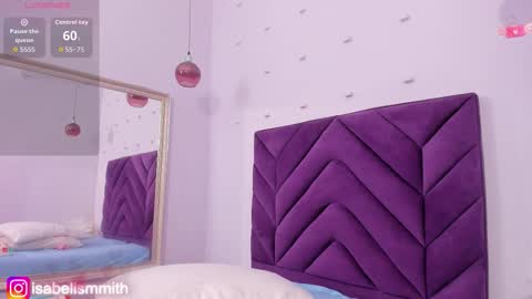 Snapshot of isabellsmmith chatting on October 31, 8:35 pm Isabellsmmith online show from October 31, 8:35 pm