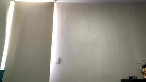 Isa online show from October 2, 2:44 pm