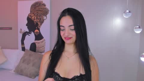 Isa Monroee  online show from December 10, 8:38 pm