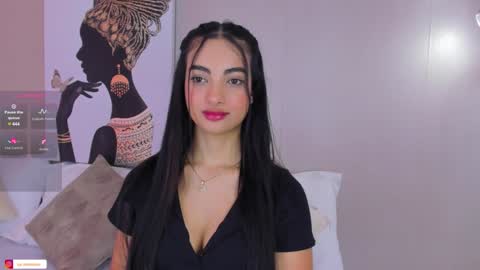 Isa Monroee  online show from December 6, 8:17 pm