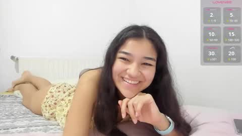 Isa Suarez online show from April 17, 9:28 pm