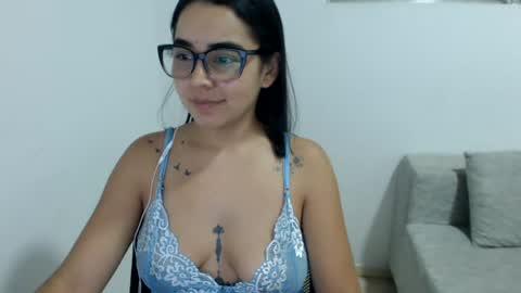 Emma online show from July 31, 3:51 am