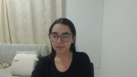 Emma online show from April 6, 4:12 am