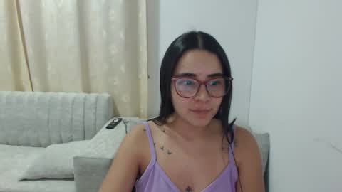 Emma online show from March 17, 4:05 am