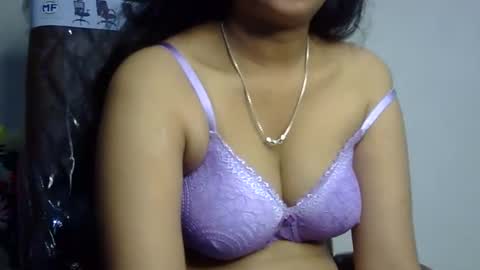 Snapshot of ishika_ishu chatting on September 26, 6:00 am ishika_ishu online show from September 26, 6:00 am