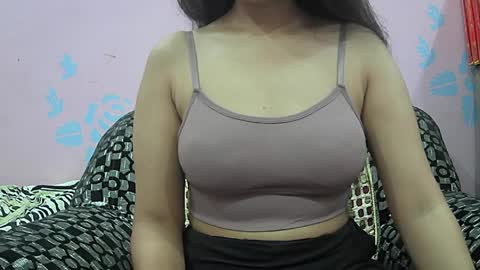 ishika_singh_ online show from April 5, 2:10 am