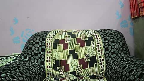 ishika_singh_ online show from April 9, 2:03 am