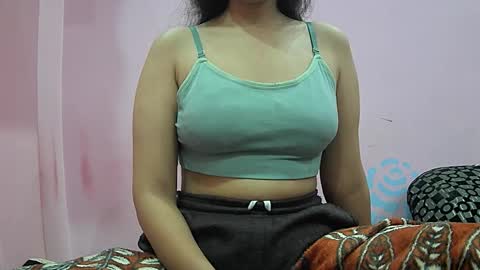 ishika_singh_ online show from February 20, 2:54 am