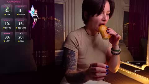 Snapshot of ishtardivine chatting on October 8, 4:28 am Ishtar online show from October 8, 4:28 am