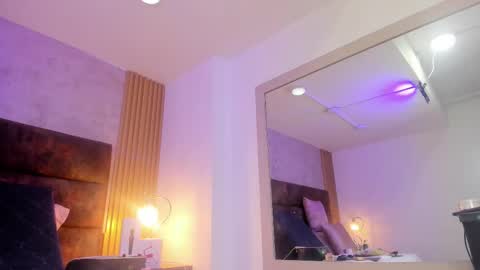 Isis online show from October 3, 2:38 am