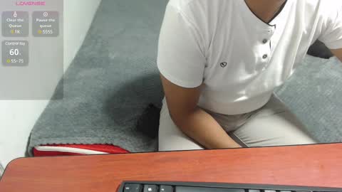 Snapshot of issa_nassar chatting on February 11, 12:04 pm Issa online show from February 11, 12:04 pm