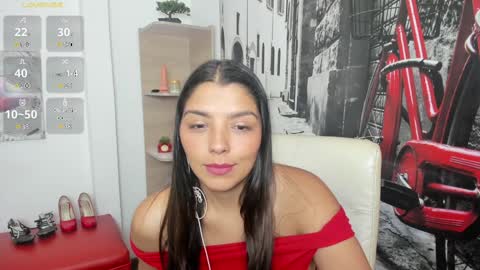 Snapshot of issa_nassar chatting on January 8, 1:31 pm Issa online show from January 8, 1:31 pm