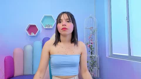 Snapshot of issa_skinny_ chatting on October 19, 12:29 pm Issa Skinny online show from October 19, 12:29 pm