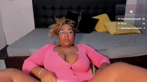 Issa online show from February 27, 3:26 pm