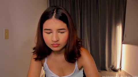 Snapshot of its_jane chatting on February 13, 8:45 pm ITS JANE online show from February 13, 8:45 pm