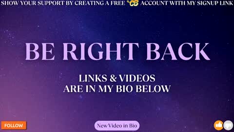 Snapshot of its_lily chatting on November 1, 1:32 am Lily online show from November 1, 1:32 am